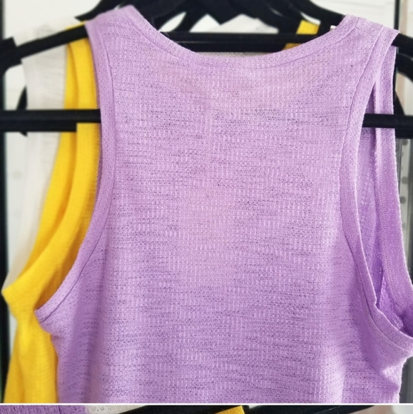 Twisted bottom Tank large NWT - Picture 5 of 8